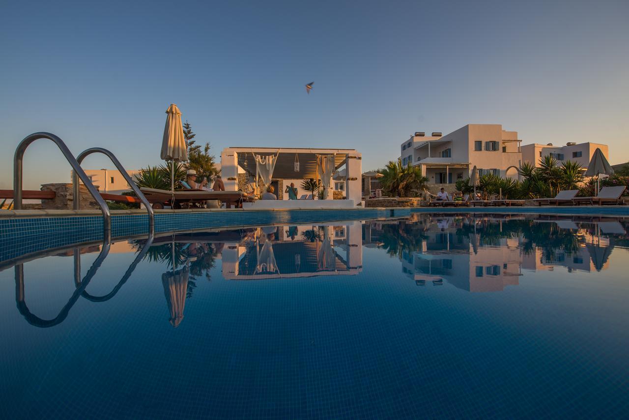 Kastro Antiparos Aparthotel Exterior photo